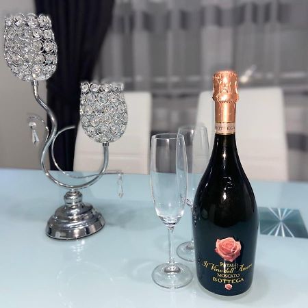 Royal King Apartment Kumanovo Ngoại thất bức ảnh