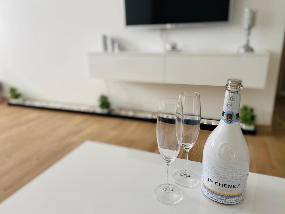 Royal King Apartment Kumanovo Ngoại thất bức ảnh
