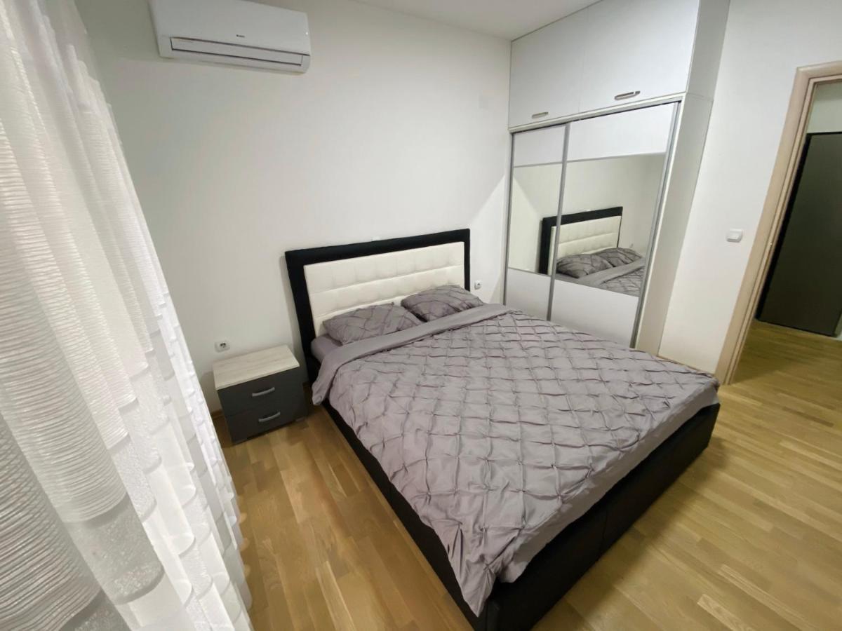 Royal King Apartment Kumanovo Ngoại thất bức ảnh